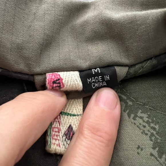 Volcom Army Jacket - Womens size M - Picture 4 of 7